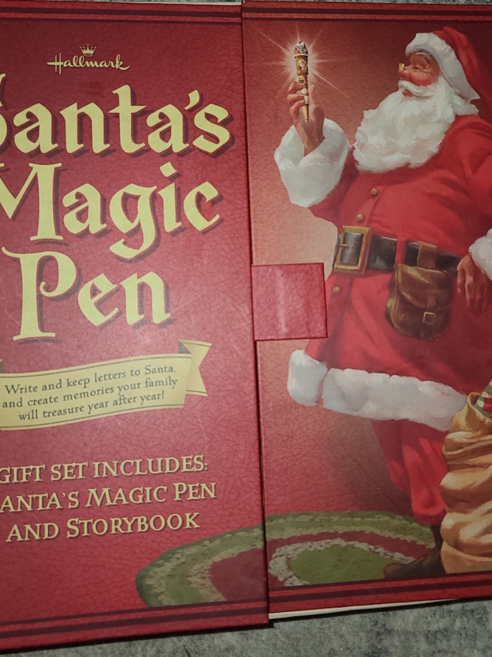 Hallmark Santa's Magic Pen and Storybook gift set New In Plastic